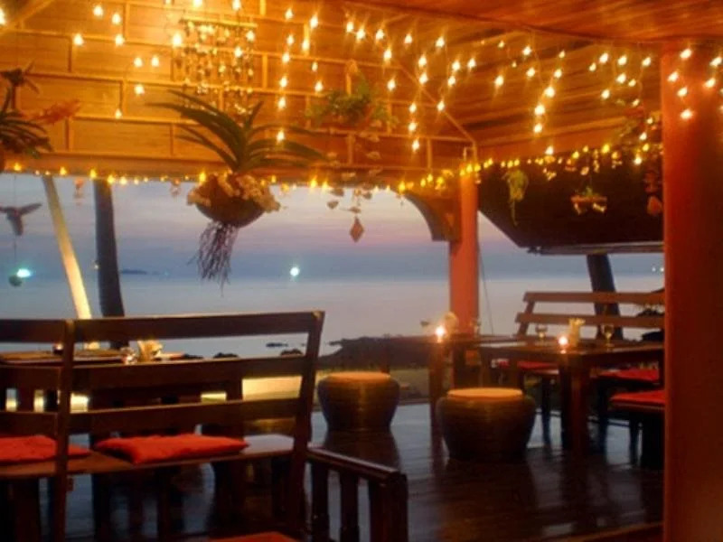 Chills Resort(ชิลล์ รีสอร์ท)
