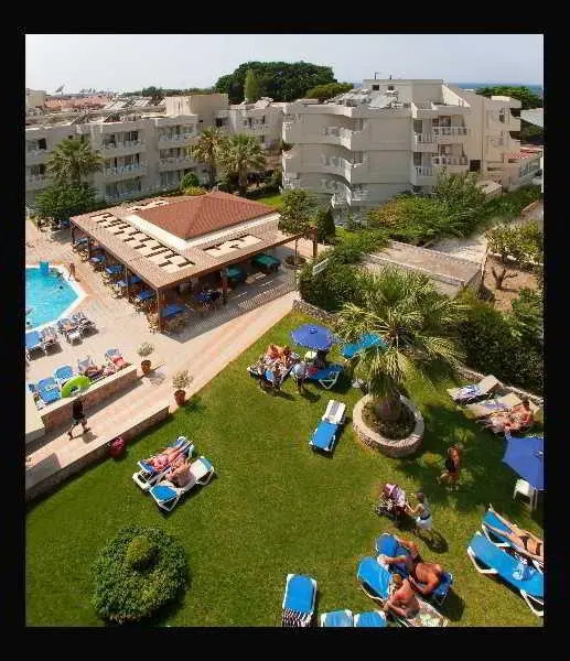 BLUE EYES APARTMENTS