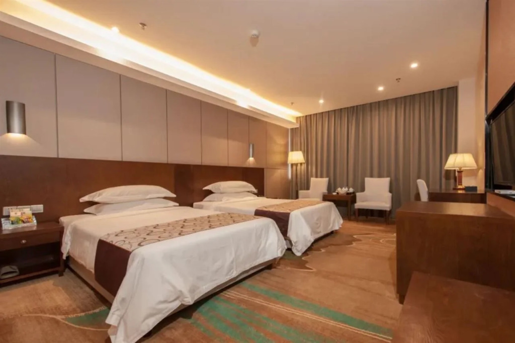 Xinhua Hotel