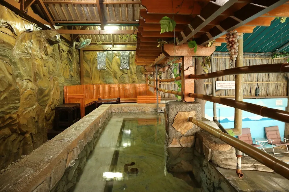Makiling Onsen Hotel