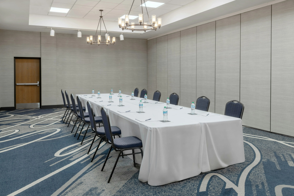 Doubletree By Hilton Owatonna