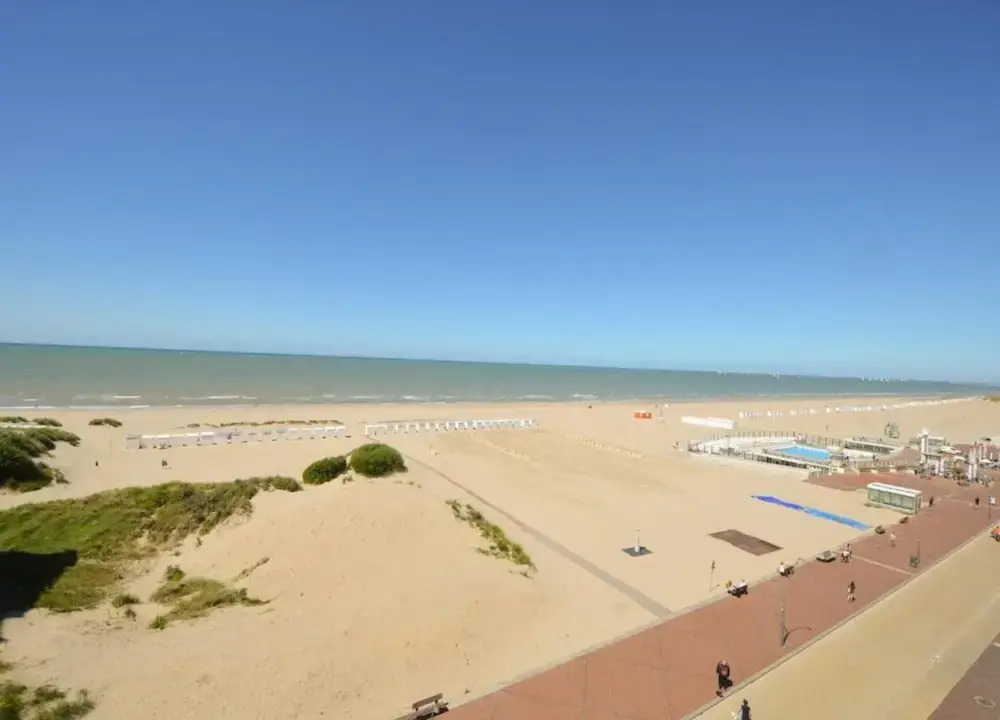 Apartment Nieuwpoort With Stunning Sea View