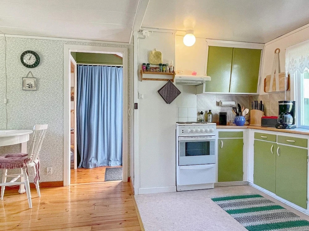 6 Person Holiday Home in Bergkvara
