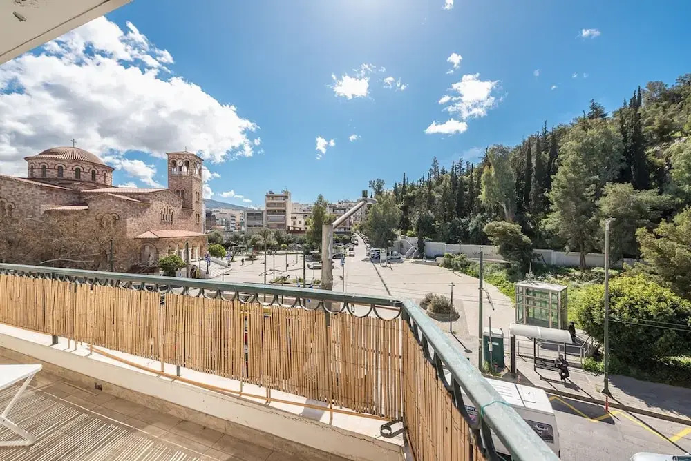 Agios Ioannis Metro Station - Comfy Apartment