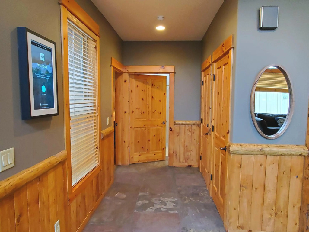 Red Wing Lodge