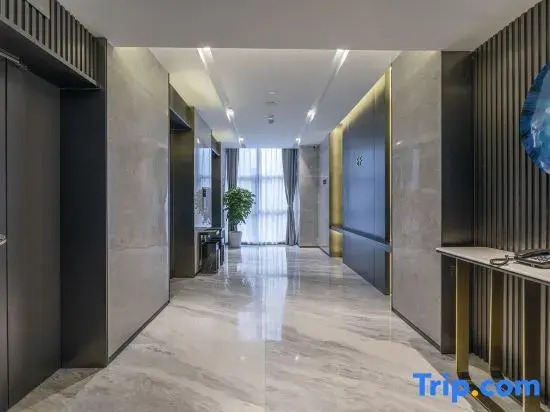 Ningbo Bochen Man Yue Hotel