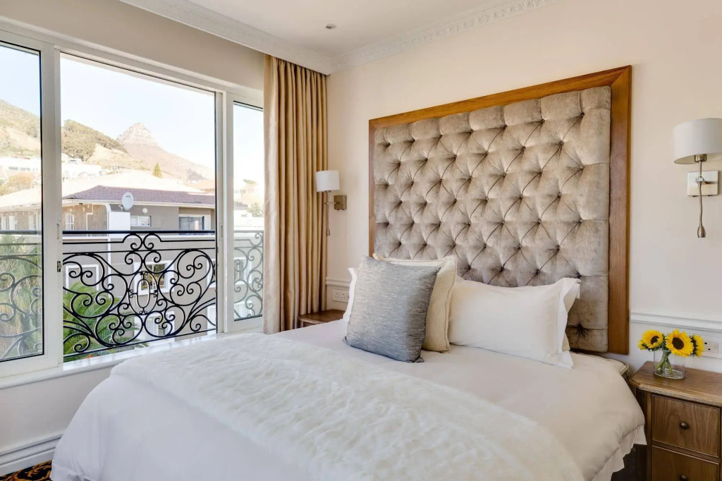 Versailles Luxury Apartments and Suites