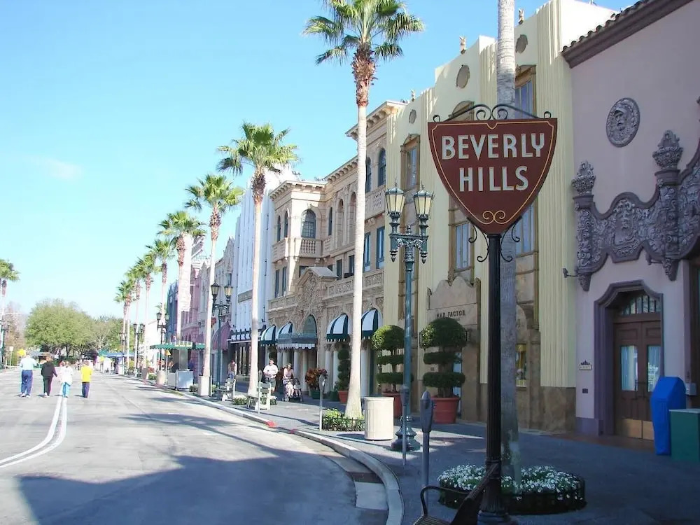 Gorgeous Beverly Hills/Weho - 2BR/Bath - 2 Free Parking Spots! (BW-1)