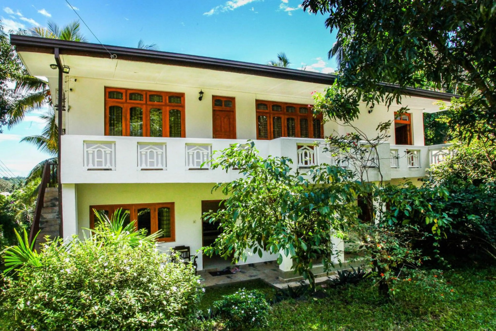 12 B 1/1, Lewella Rd, Kandy