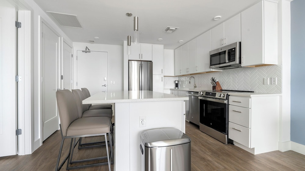 Landing Furnished Apartments - Naples, FL