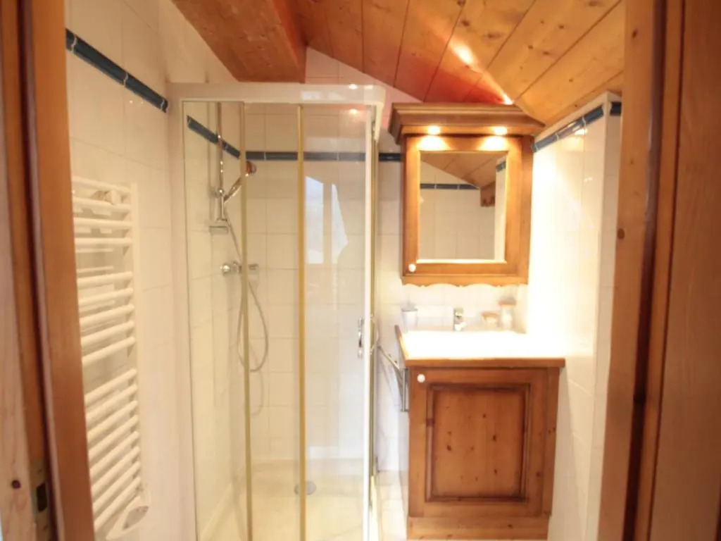 Appartement Les Carroz d'Arâches, 4 pièces, 6 personnes - FR-1-572-241