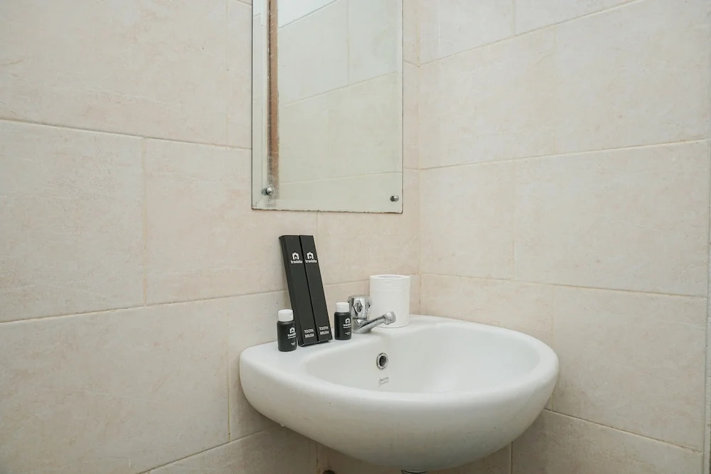 Rose Rooms @ Apartemen Margonda Residence
