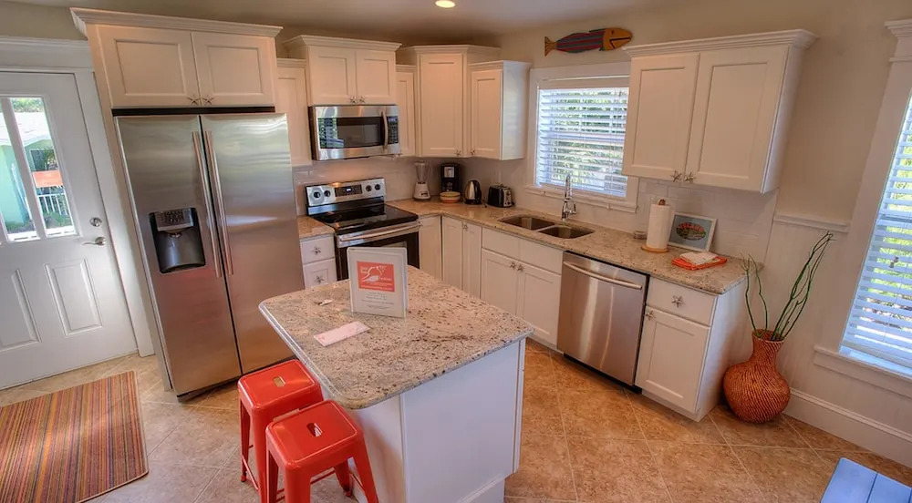 Hawaiian Hideaway Apartment 4