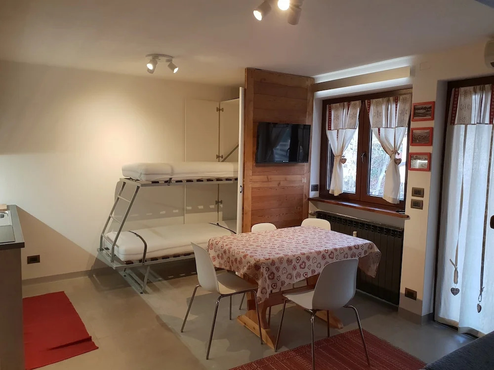 Casa Sofia - Magnificent new Built Town Center Studio Apartment With Terrace