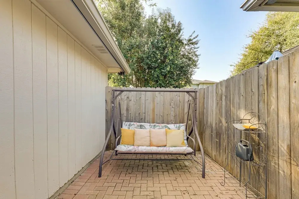 2 Mi to Dtwn! Modern Round Rock Oasis w/ Patio