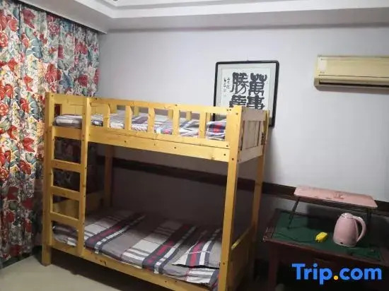 Huifeng Hotel