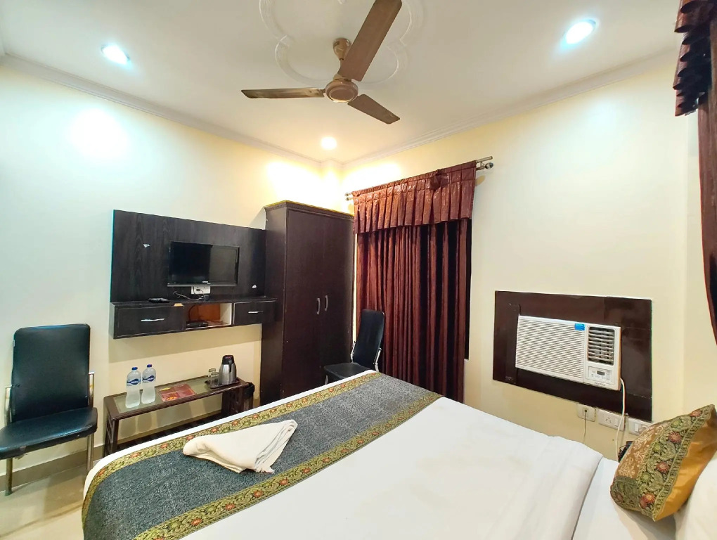 Hotel Ashoka Grand