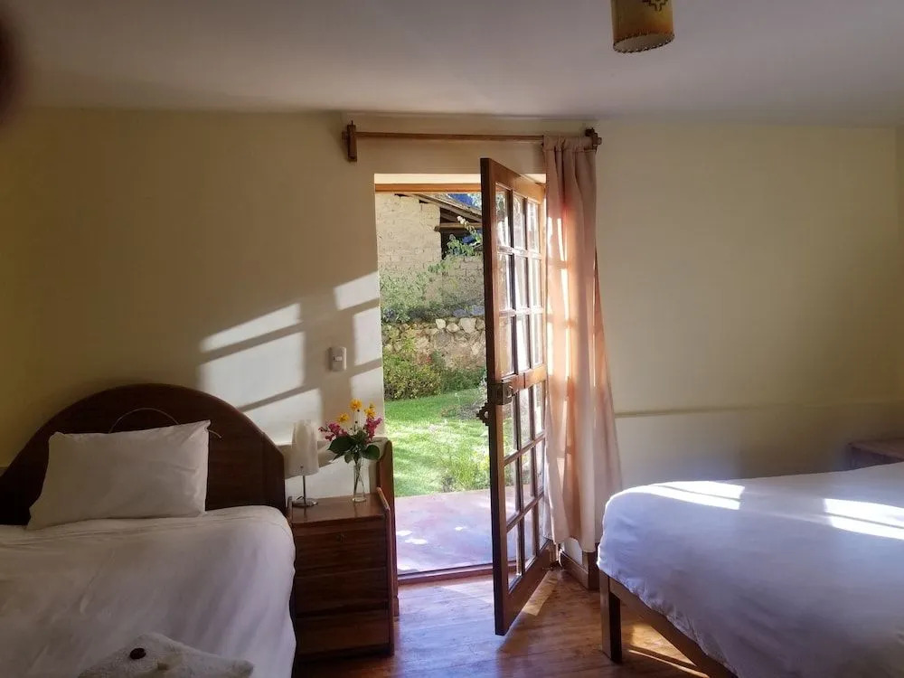 Apu Lodge