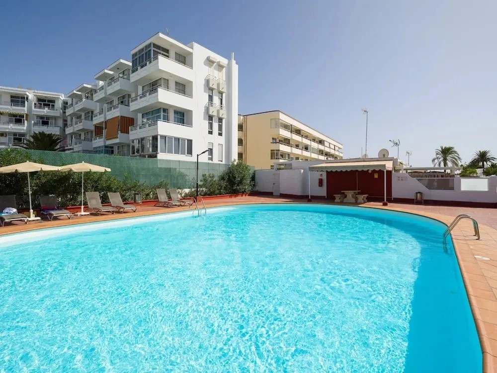 Bungalow in Maspalomas Near Golf & Beach
