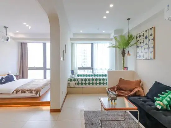 Over the Border Homestay (Chongqing Jiangbei International Airport Central Park Branch)
