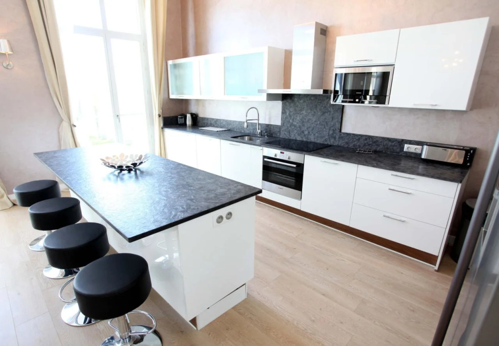 Residence du Louvre - Apartments - Prime location Palais & Croisette - Luxury Stay by LRA Cannes