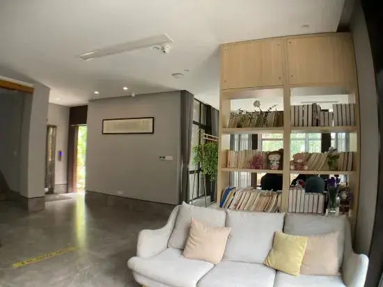 Qijiantang Vacation Apartment (Yangzhou Slender West Lake)