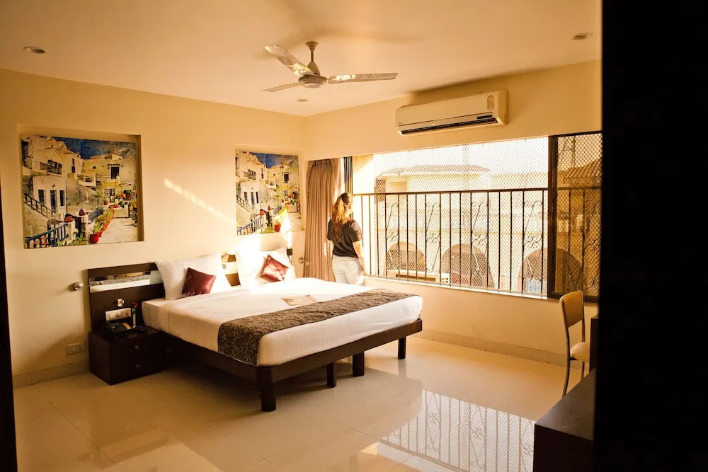Tim Grand Hotel