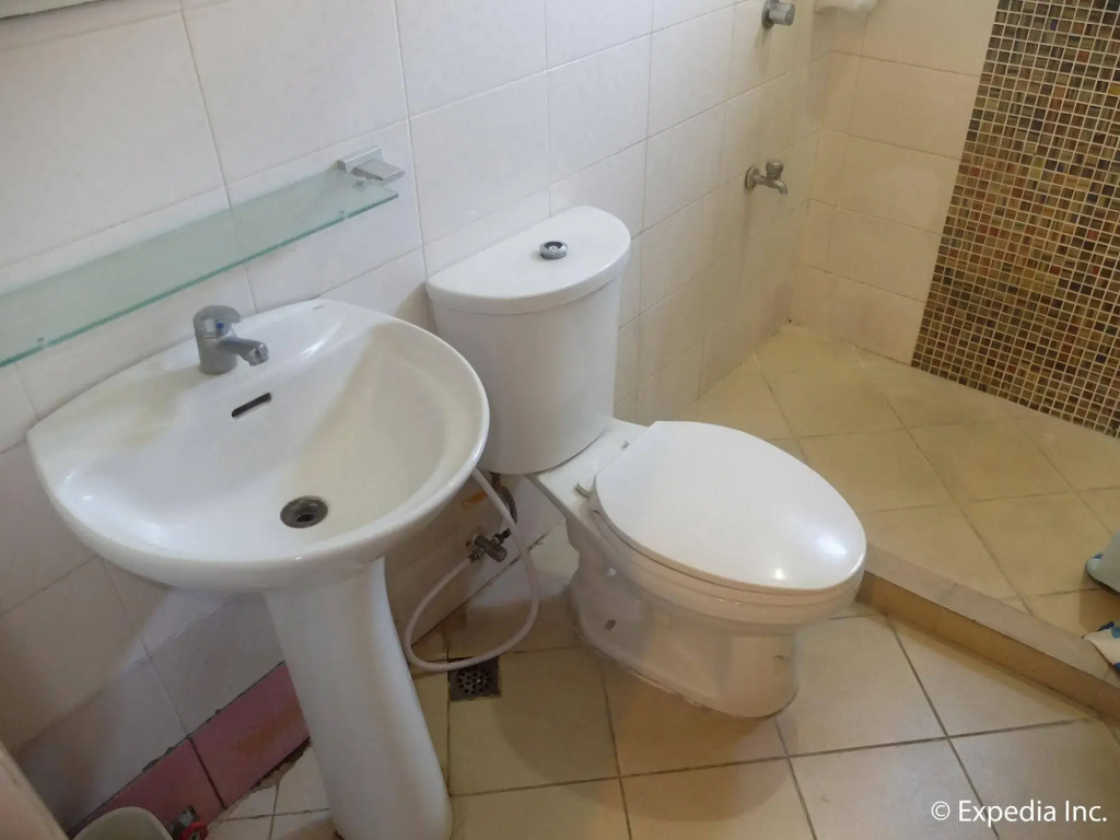 Elyseah Condotel, Angeles Pampanga