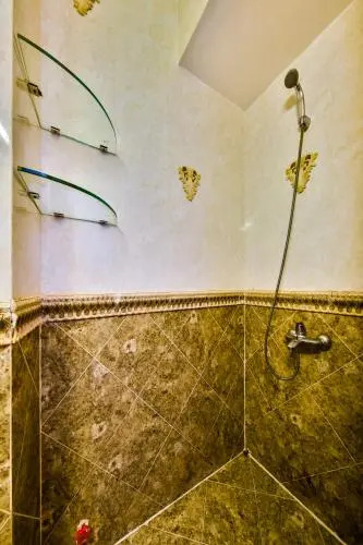 Dist 3, Cozy Private Room With Nature Light (No.1)