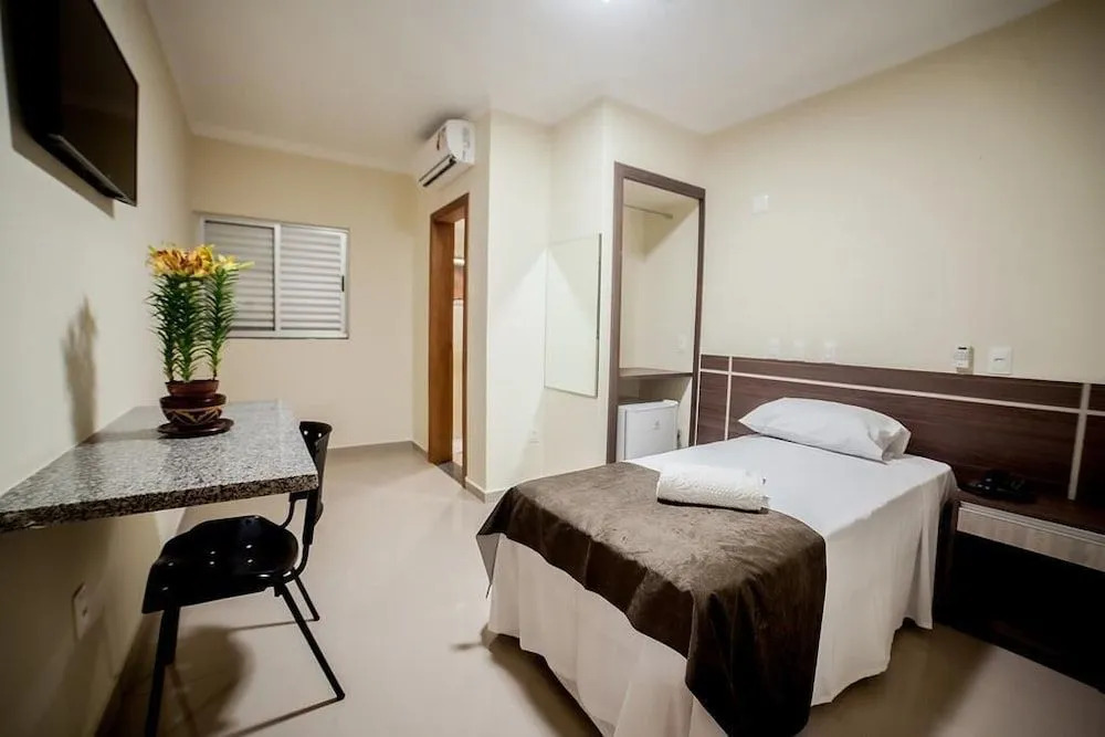 Apoema Hotel
