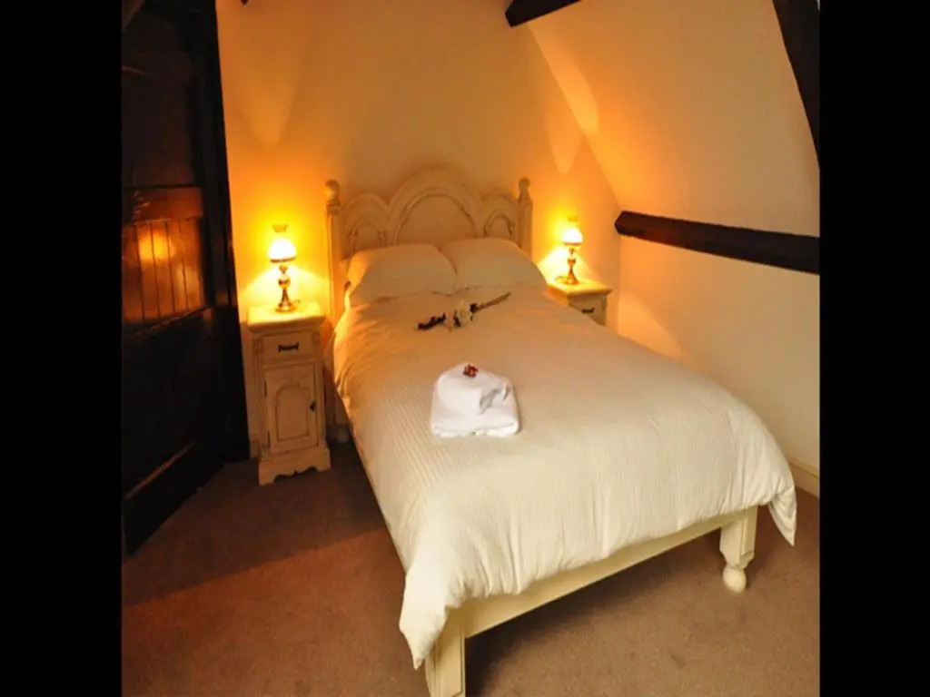 The Langely Arms Bed and Breakfast