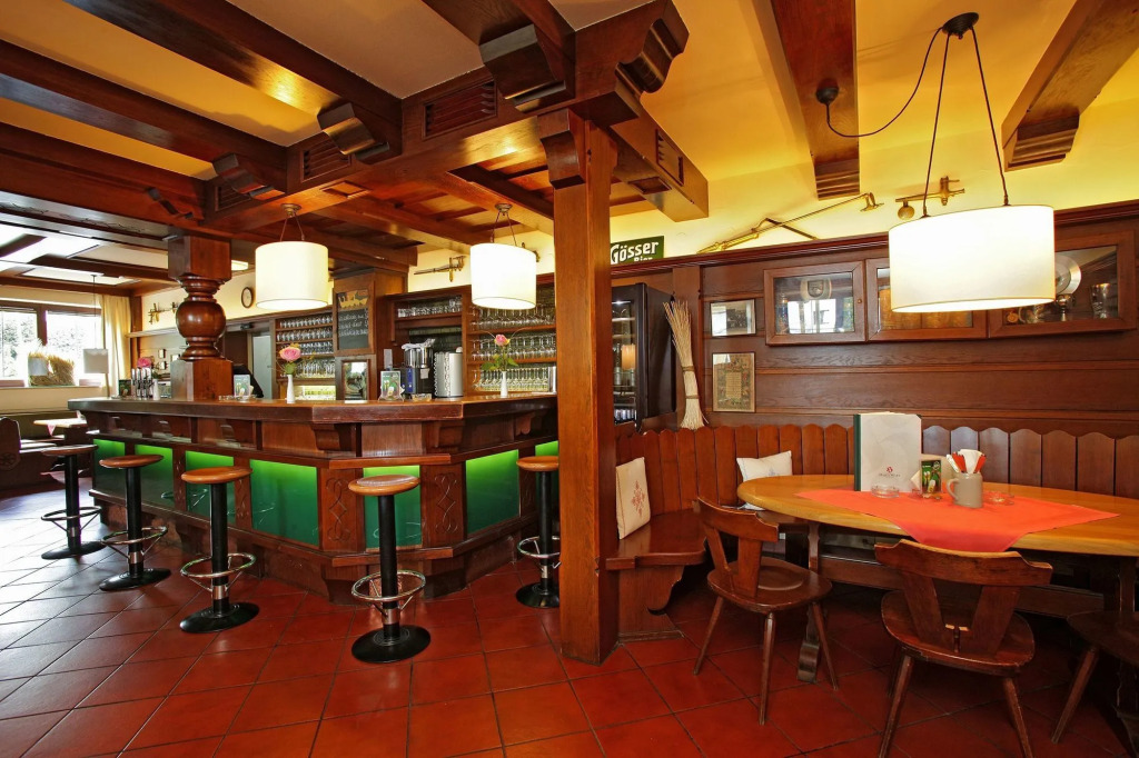 HartlWirt Gasthof-Hotel