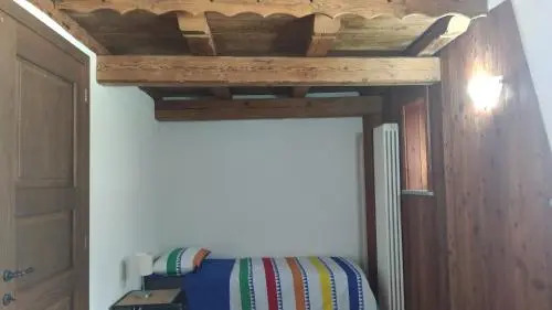 Tra Montagna E Citta