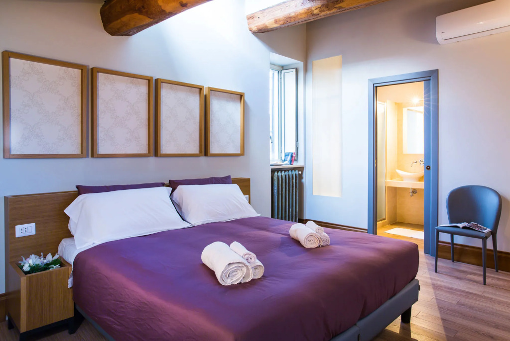 Grand Master Suites