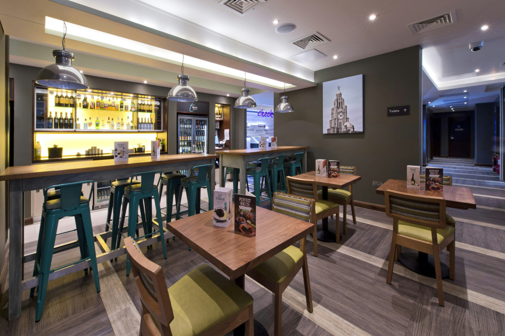 Premier Inn Liverpool Lime Street