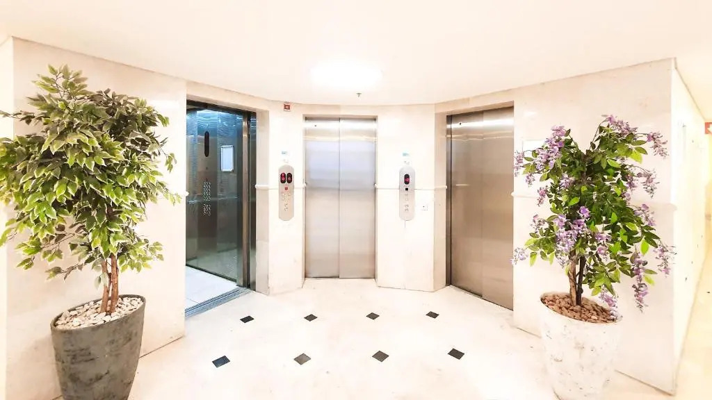 Unique 3 Bdr Penthouse Sea View Florentine #TL48