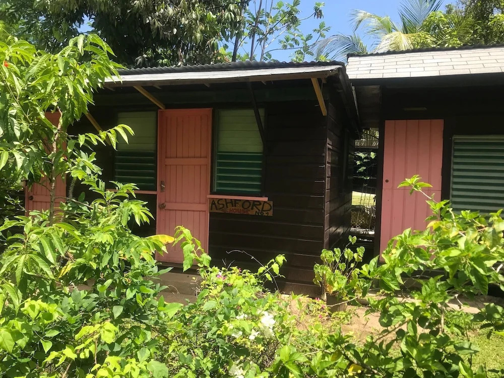 Secret Cabins at Firefly Beach Cottage