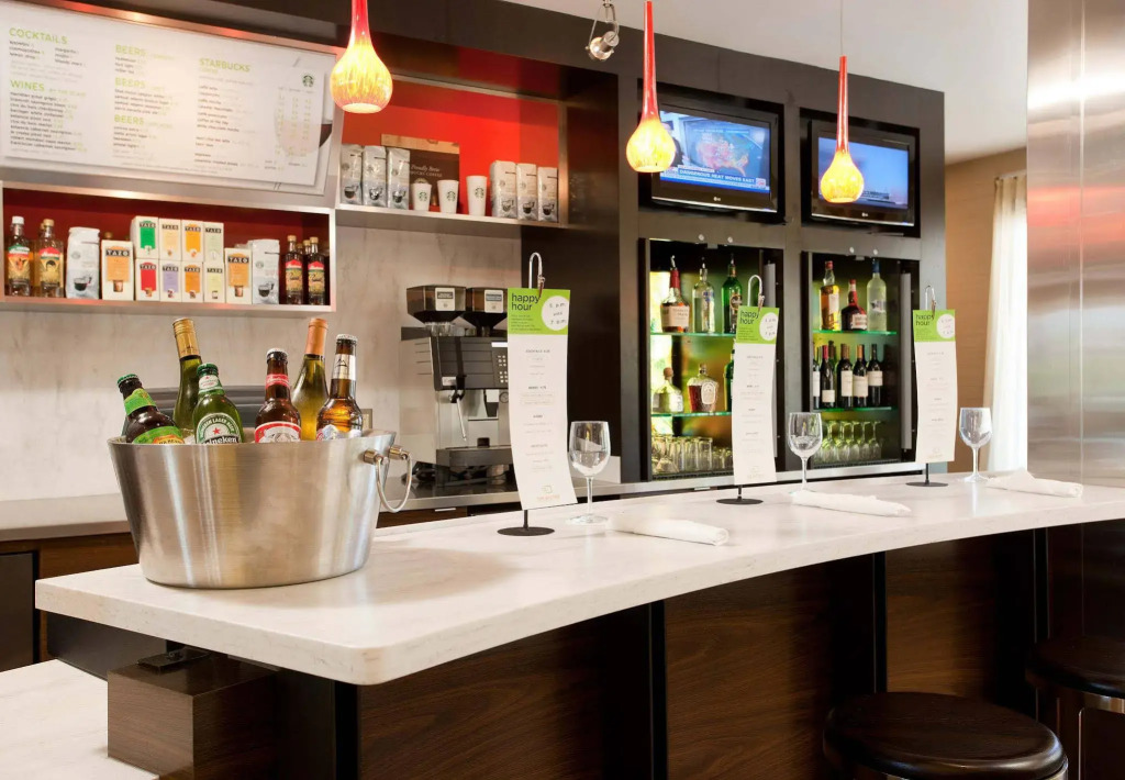 Courtyard by Marriott Palm Springs