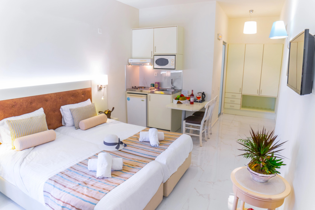 W Suites by Estia ex Camelot