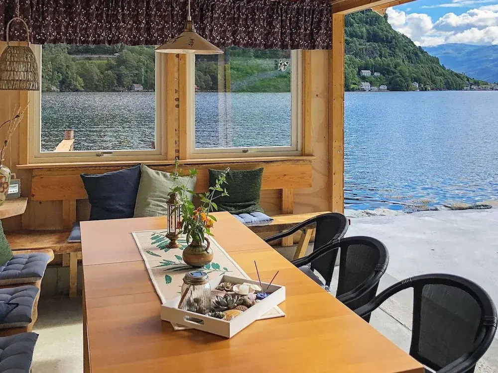 6 person holiday home in øystese