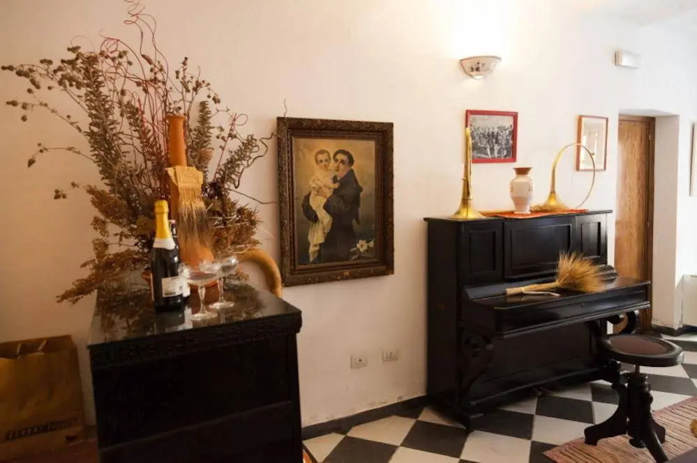 Su Ghindalu Guesthouse