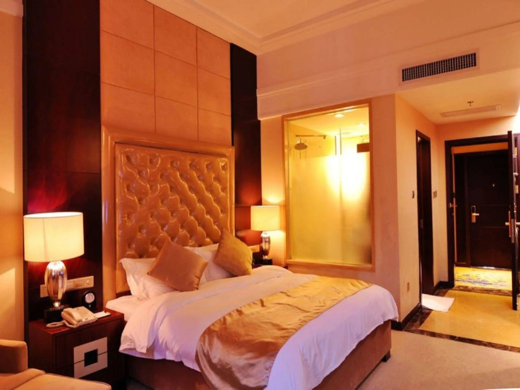 Yuexiu Hotel Guangzhou,Curio Collection by Hilton