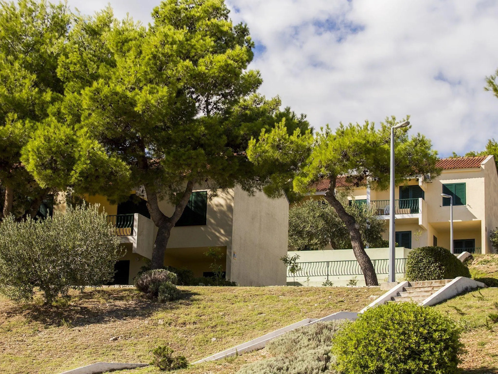 Tidy house with a microwave, 6 km. from the beautiful Trogir