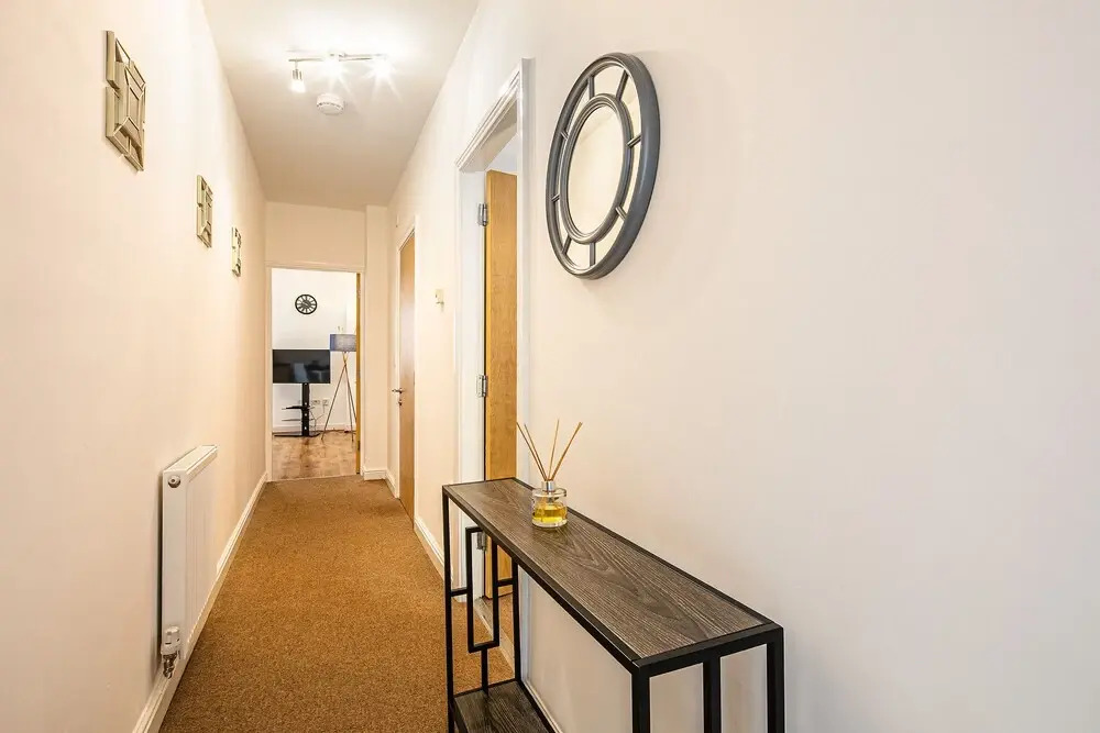 Cosy 1 Bedroom Private Patio by Opulent