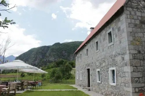 Molla Guest House