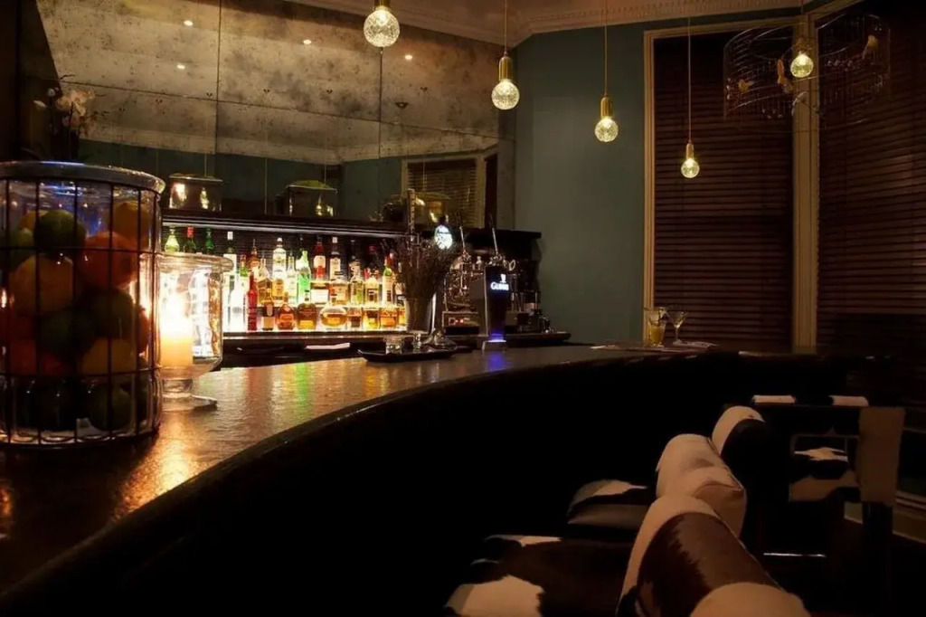 The Lodge Hotel - Putney