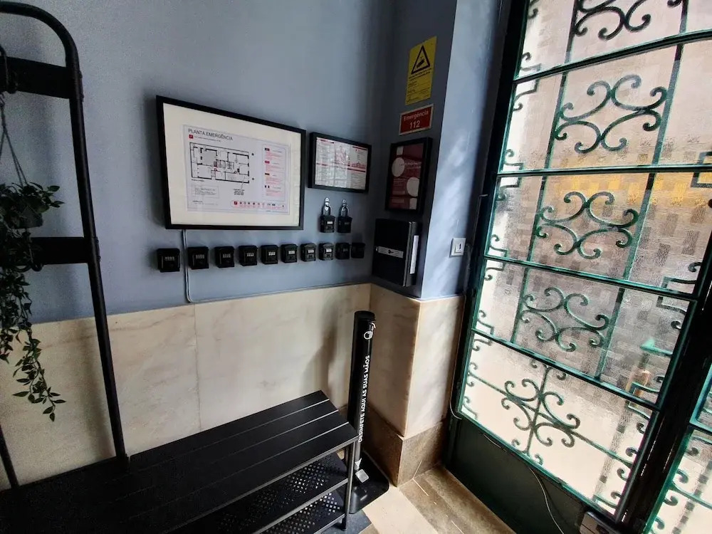 Inn Faro - Casa Amarela - Guest House