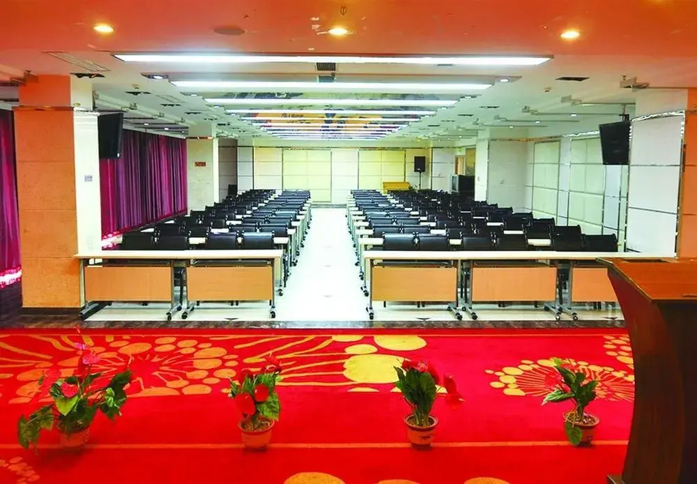 Chengde Bifeng Hotel