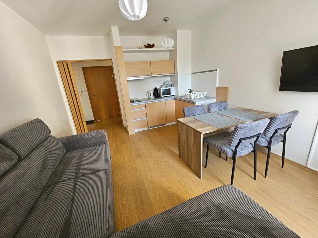 Apartman Patris 8