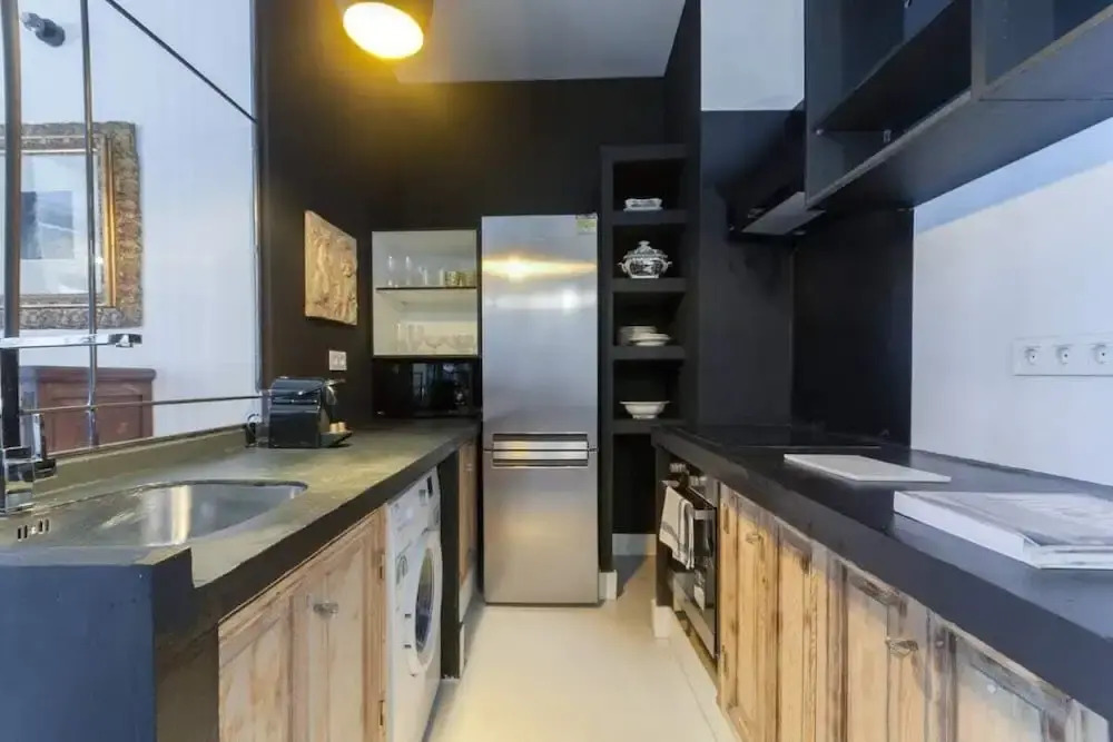 Stunning One Bedroom Apartment in the Heart of Madrid